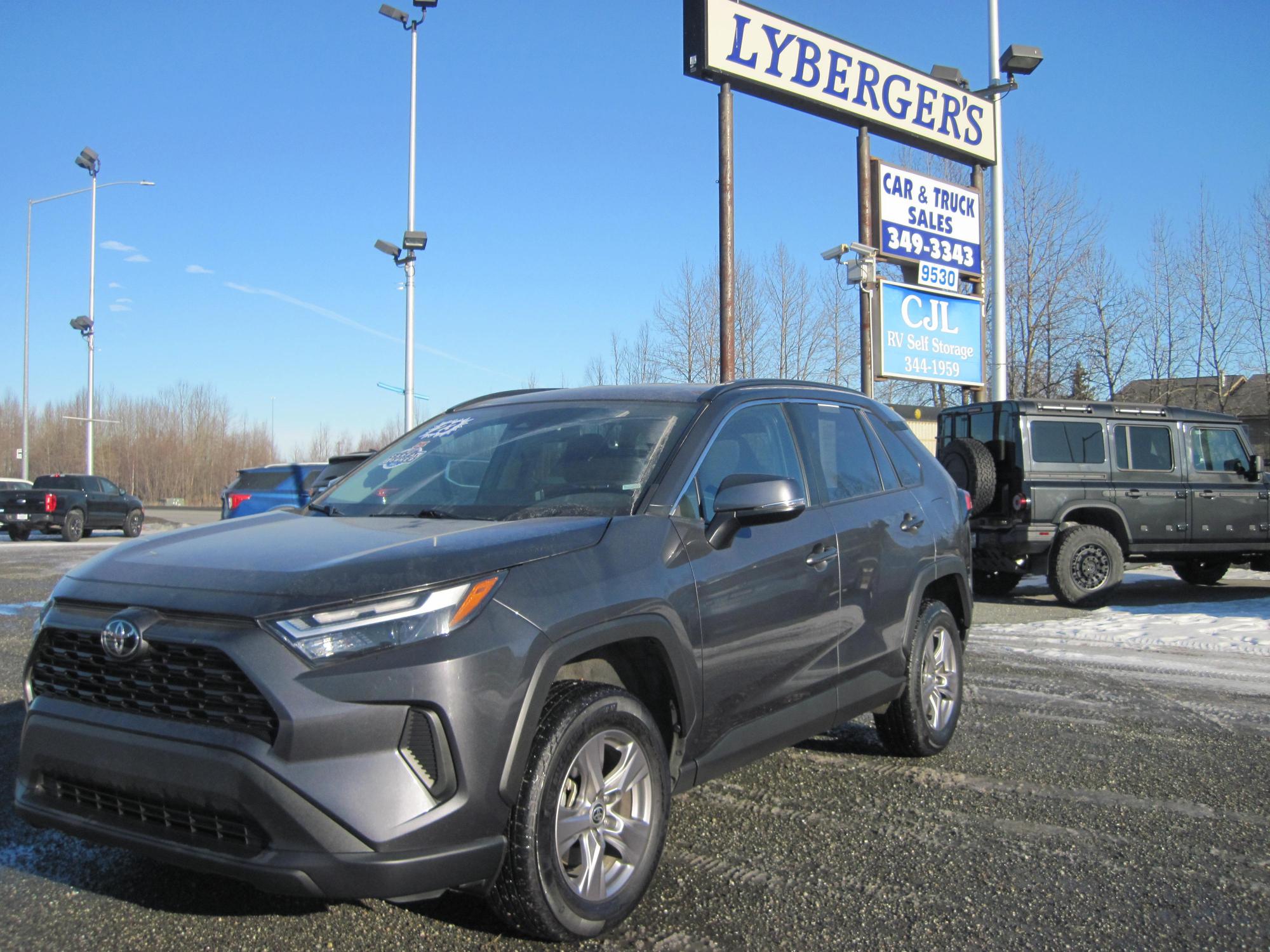 2023 Toyota RAV4 - 2T3P1RFV8PW374493 - Image #1